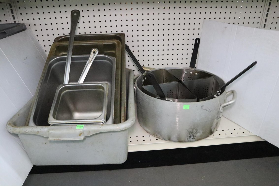 Restaurant Pans and Fryer