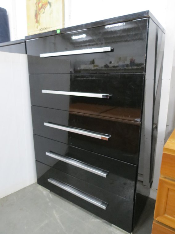 Pressboard Chest of Drawers, Made In Italy