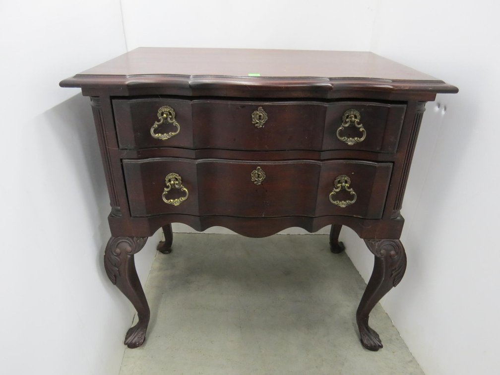 2 Drawer Table (Matches Bedroom Suit, Lot 7)