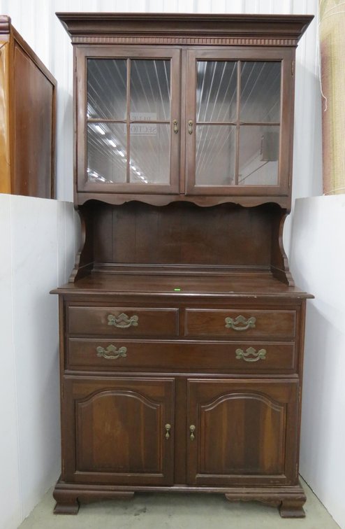Kling Colonial Solid Cherry Two-Piece Hutch