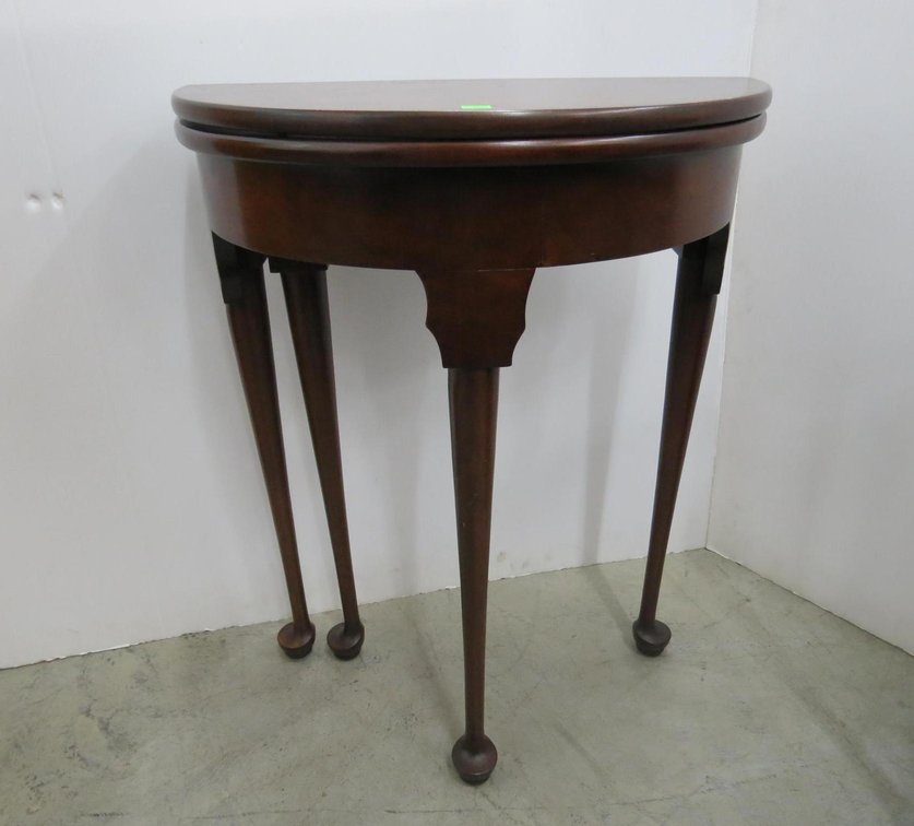Small Round Table With Folding Top