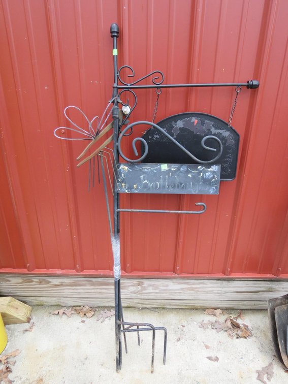 Yard Signs and Ornaments