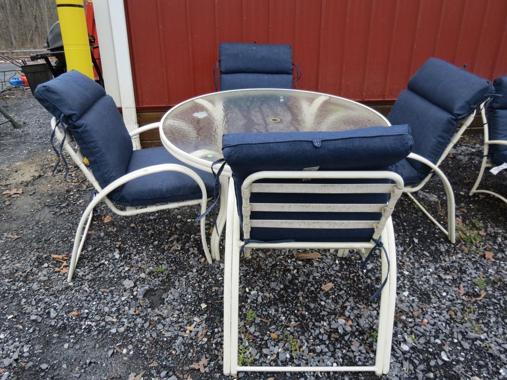 Glass Top Patio Table and 4 Chairs