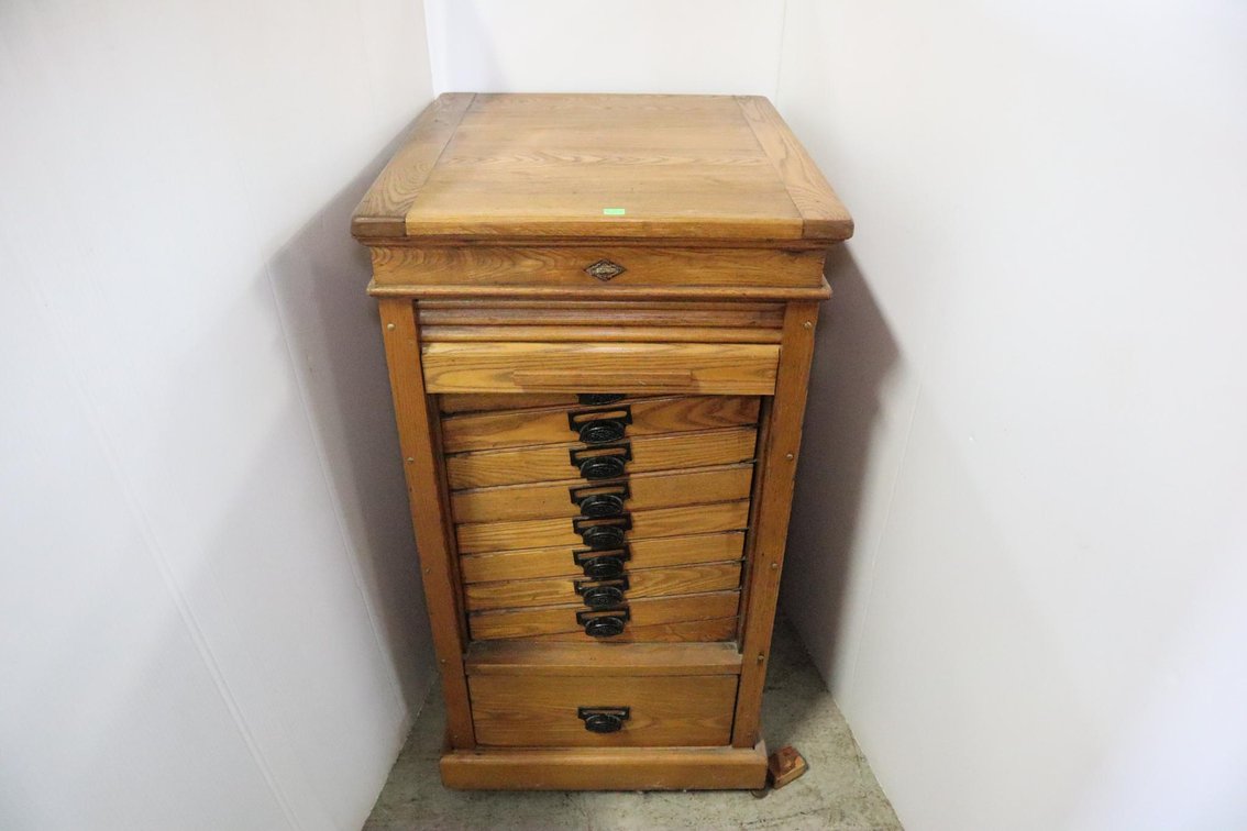 Antique Hamilton Matrix Linotype Printers Cabinet With Roll Top, Late 1800s - Early 1900s