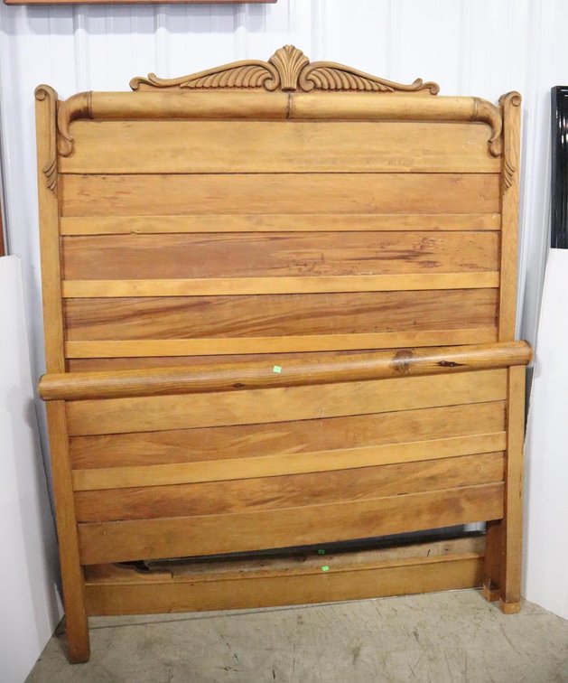 Antique Bed Frame With Rails
