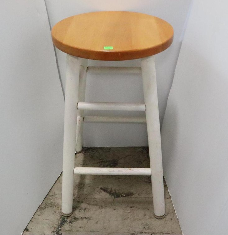 Barstool