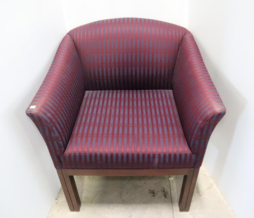 Sitting Chair