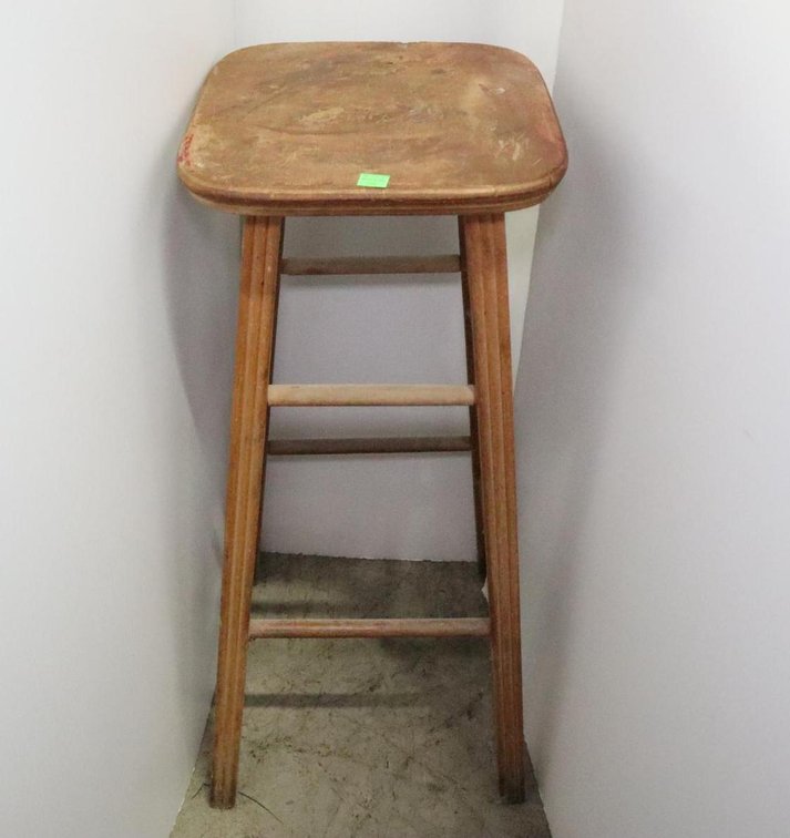 Barstool