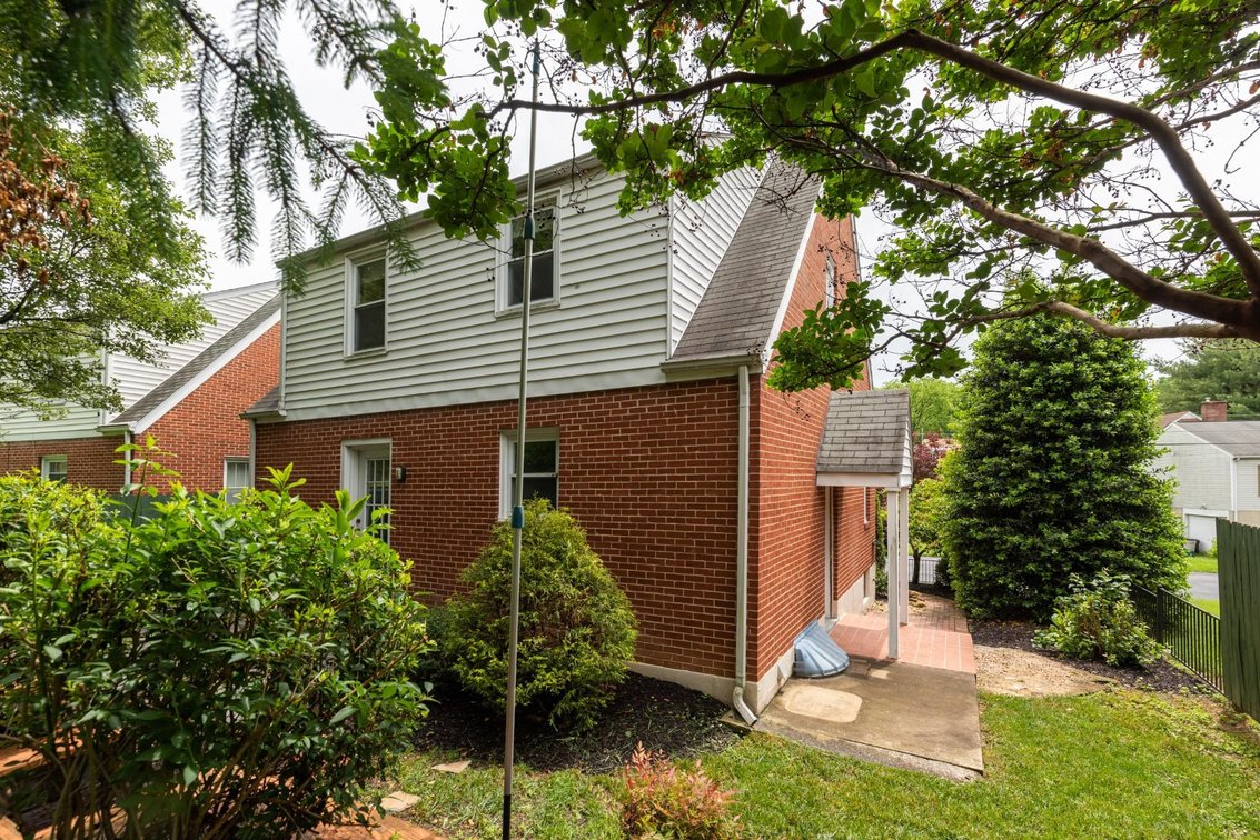 Image for Staunton City Home