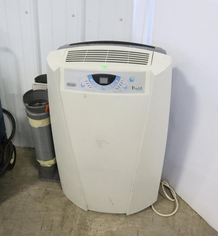 Delonghi Air Conditioner, 10,000 BTU