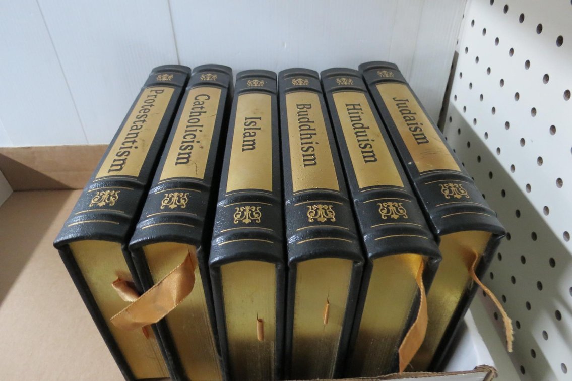 Easton Press Religious History Books: Protestantism, Catholicism, Islam, Buddhism, Hinduism, Judaism