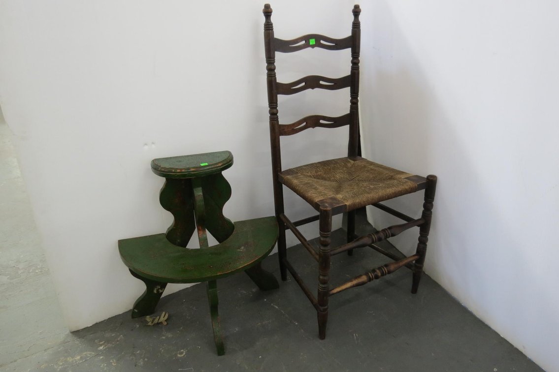 Vintage Rush Bottom Chair and Half Circle Shelf/Stand