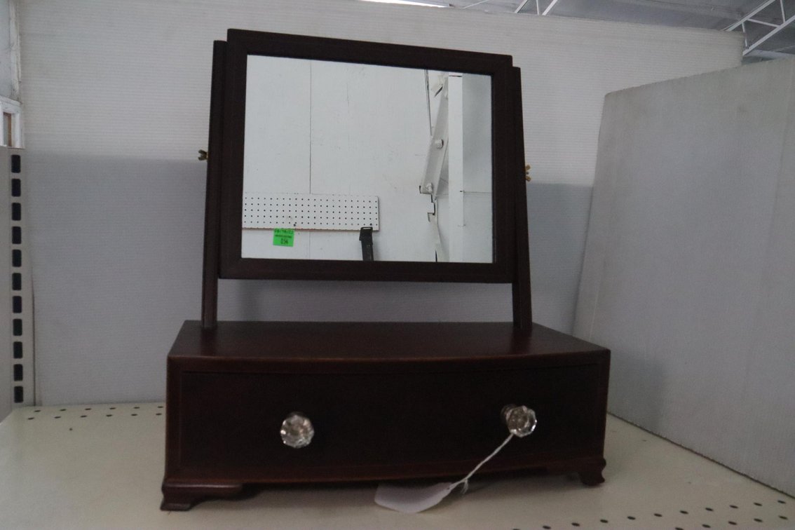 Tabletop Jewelry Mirror
