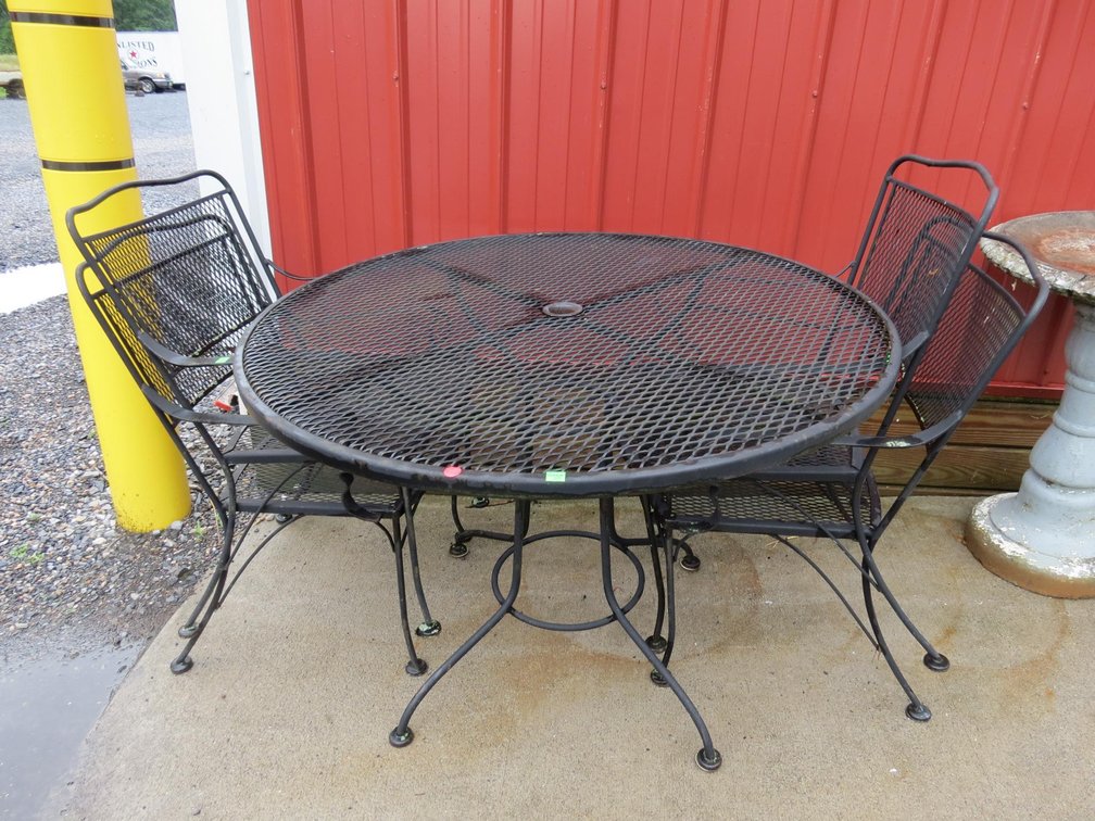 Wrought Iron Patio Table and 4 Chairs