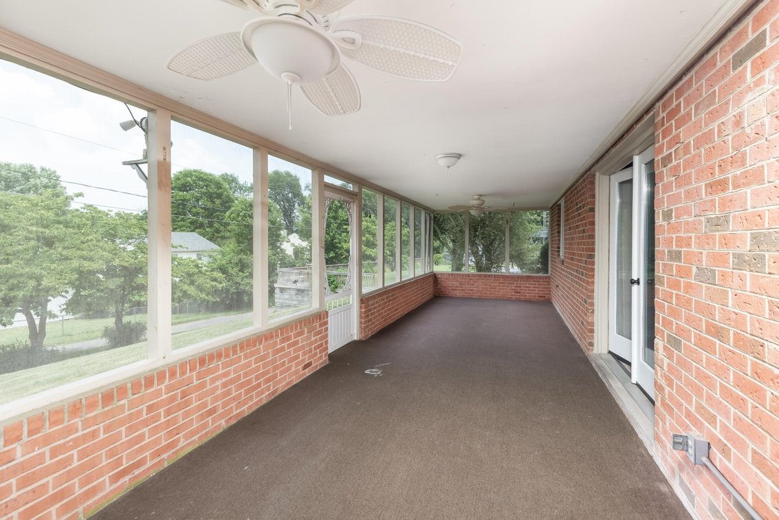 Image for Waynesboro Home - Newly Renovated