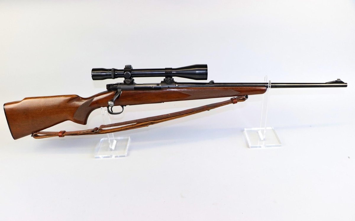 WINCHESTER 70 FEATHERWEIGHT 243