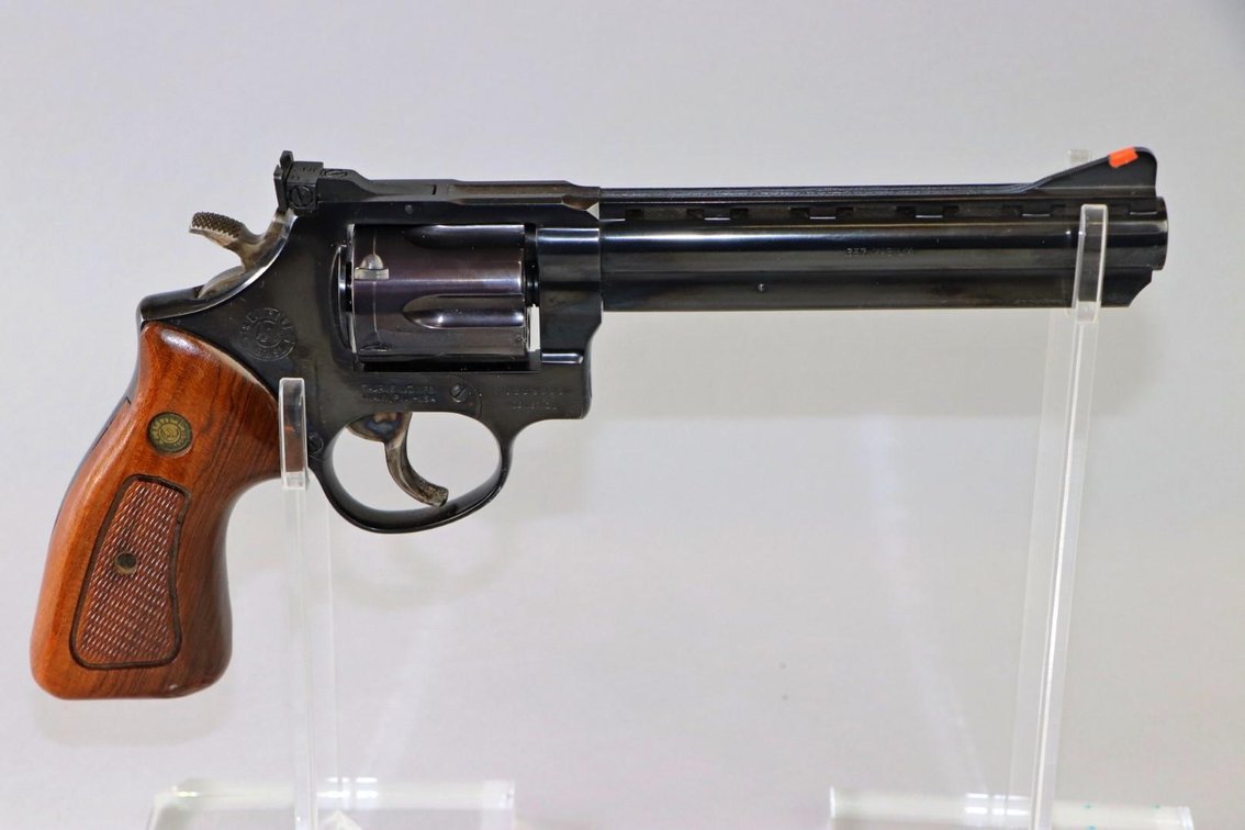 TAURUS 689 357 MAG