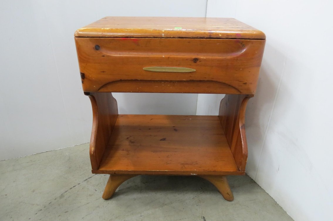 Franklin Shockey Sculptured Pine Nightstand