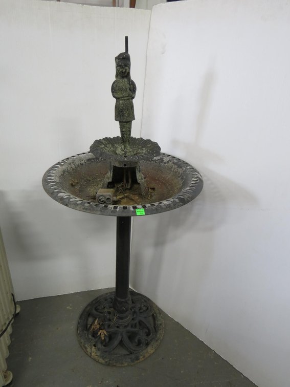 Cast Aluminum Bird Bath/Fountain