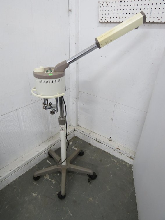 Facial Steamer, Unsure If Complete