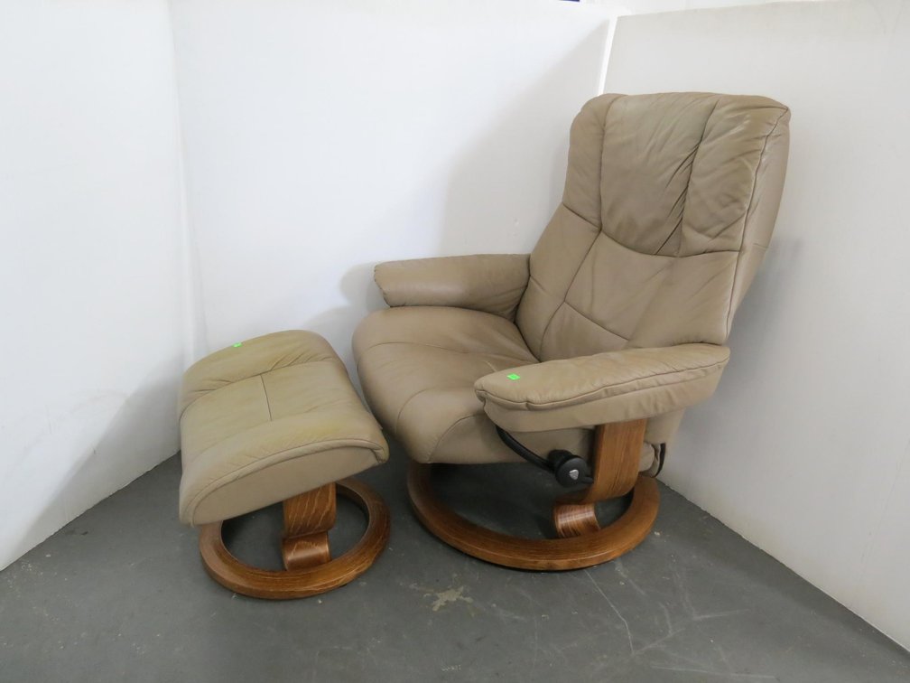 Leather Swivel Recliner With Ottoman