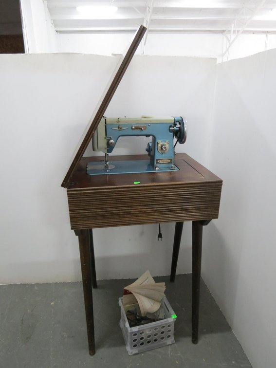Signature Electric Sewing Machine
