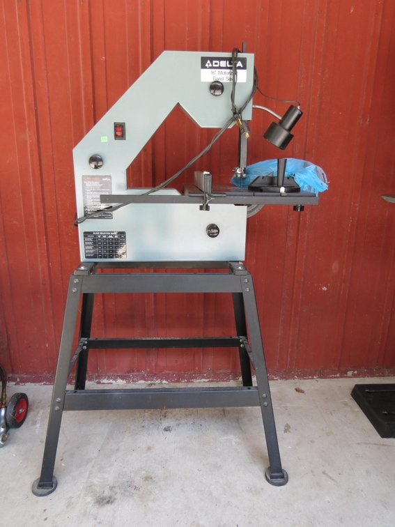 Delta 16-In Band Saw With Stand