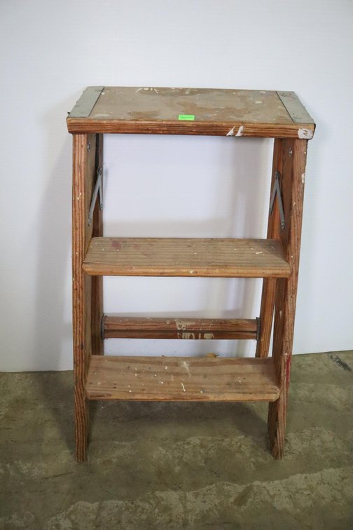 2 Foot Step Stool