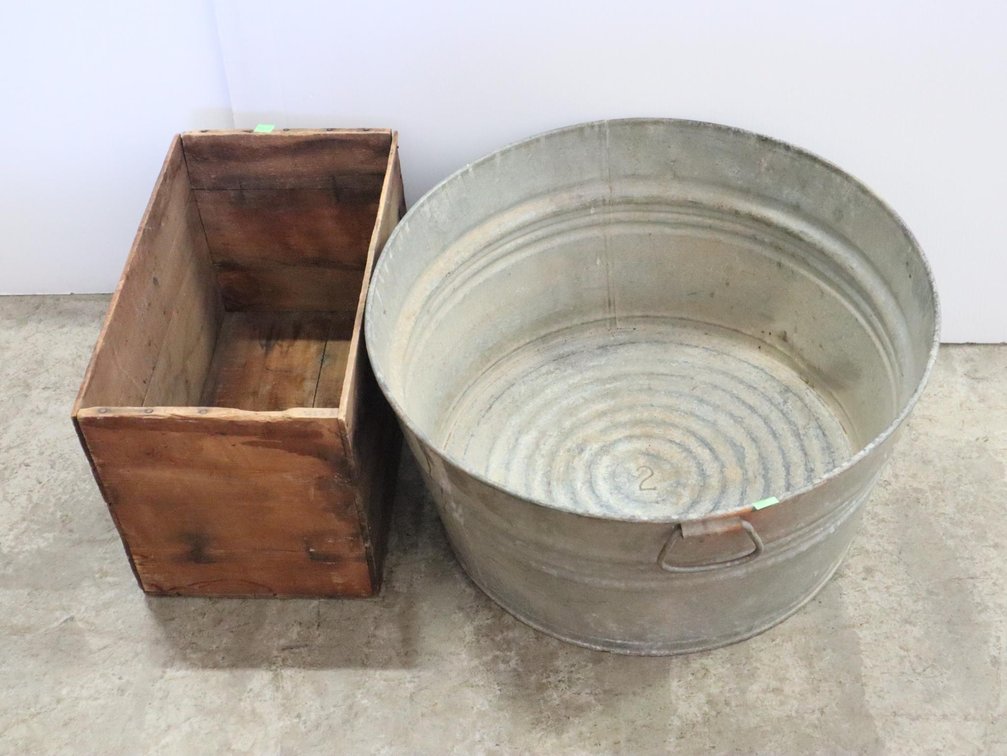 Wood Crate, Enabled Basin