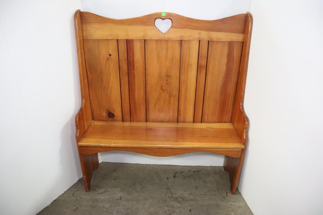 Sweetheart Straight Back Bench