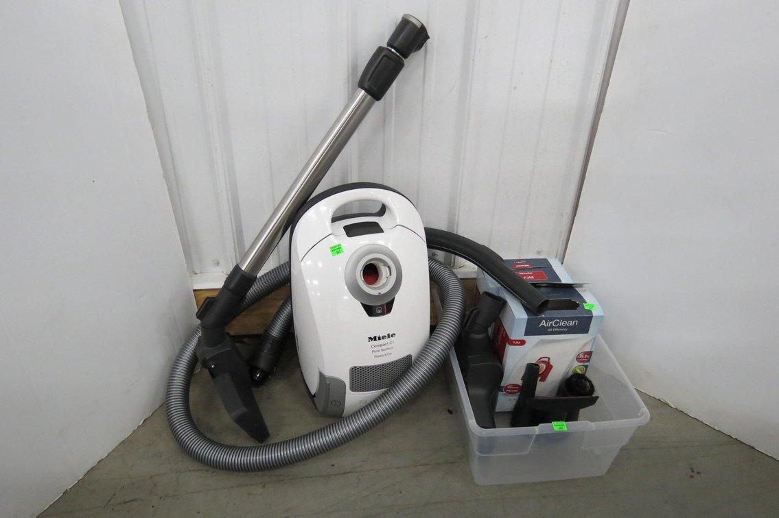 Miele Compact C1 Vacuum With Attachments