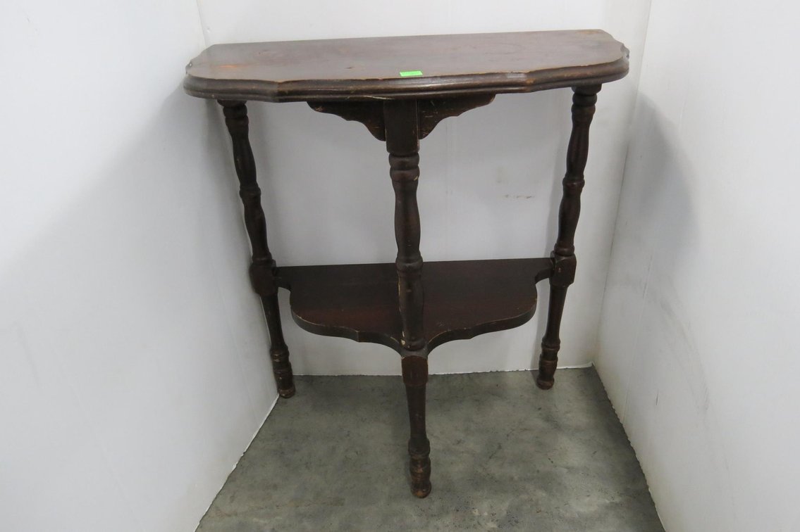 Small Stand