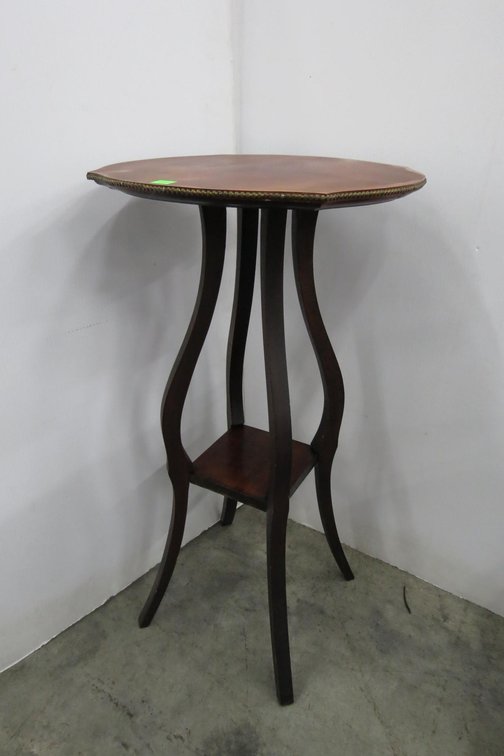 Antique Stand