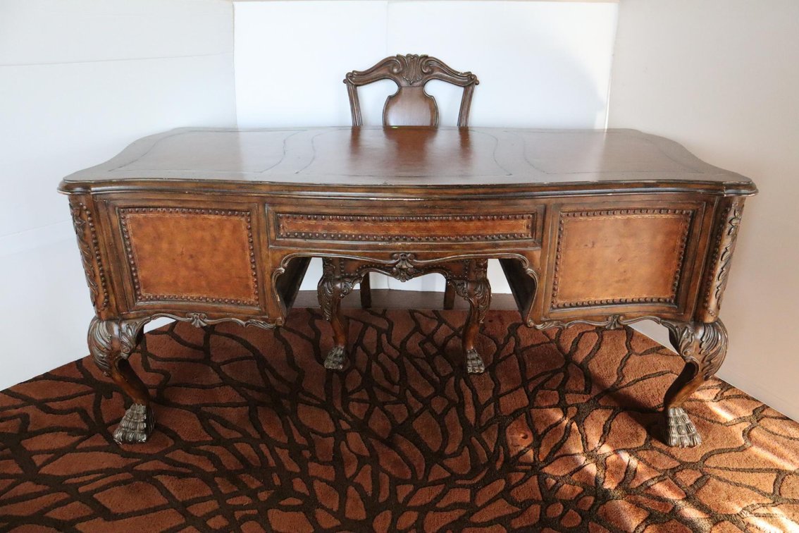 Executive Office Desk And Chair