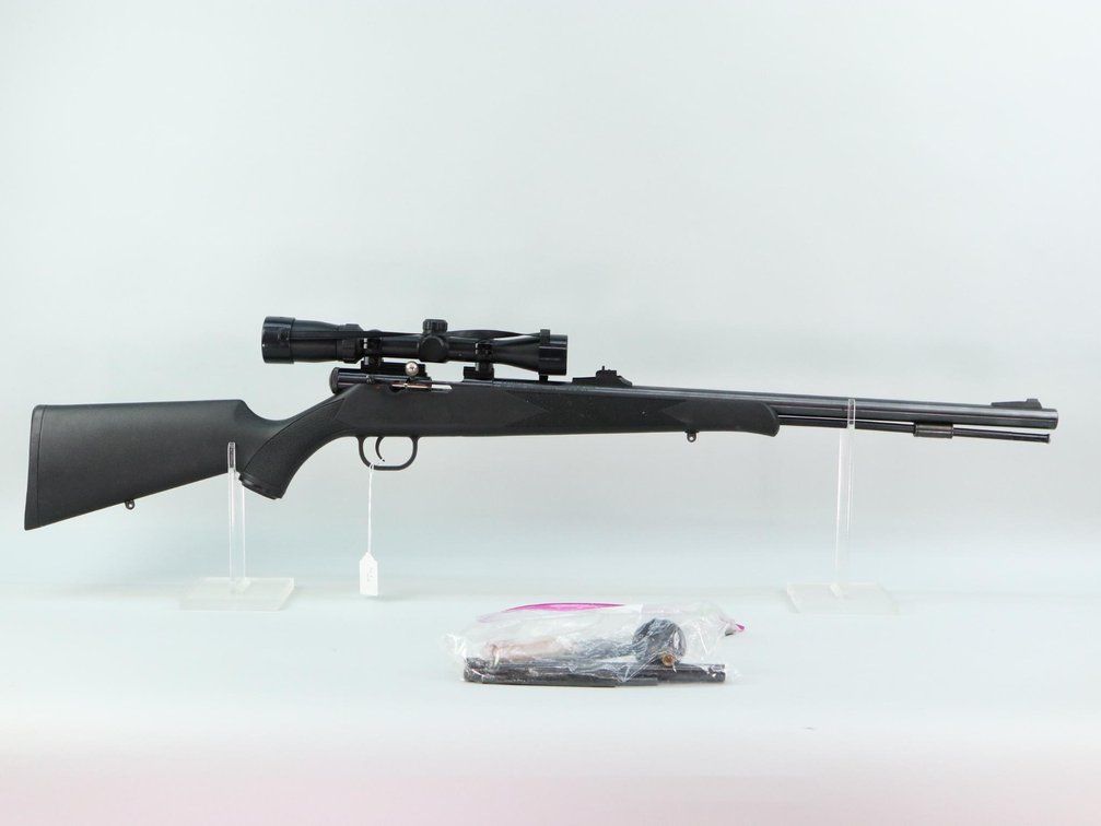 TRADITIONS BUCK HUNTER PRO, 50 CAL INLINE MUZZELOADER, 3-9X40 SCOPE, 24" BARREL