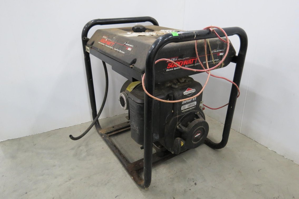Ex-Cell 5000 W Generator, Working Condition Unknown