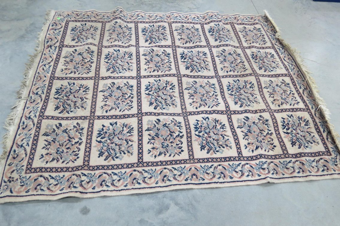 Rug