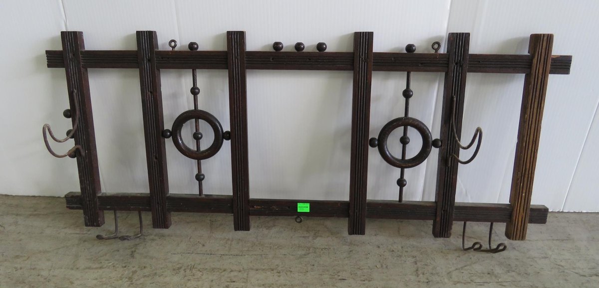 Coat/Hat Rack