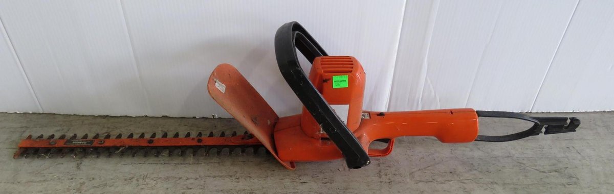 Black & Decker Electric Hedge Trimmer