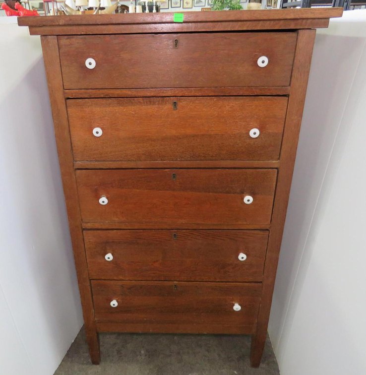 Vintage Chest of Drawers