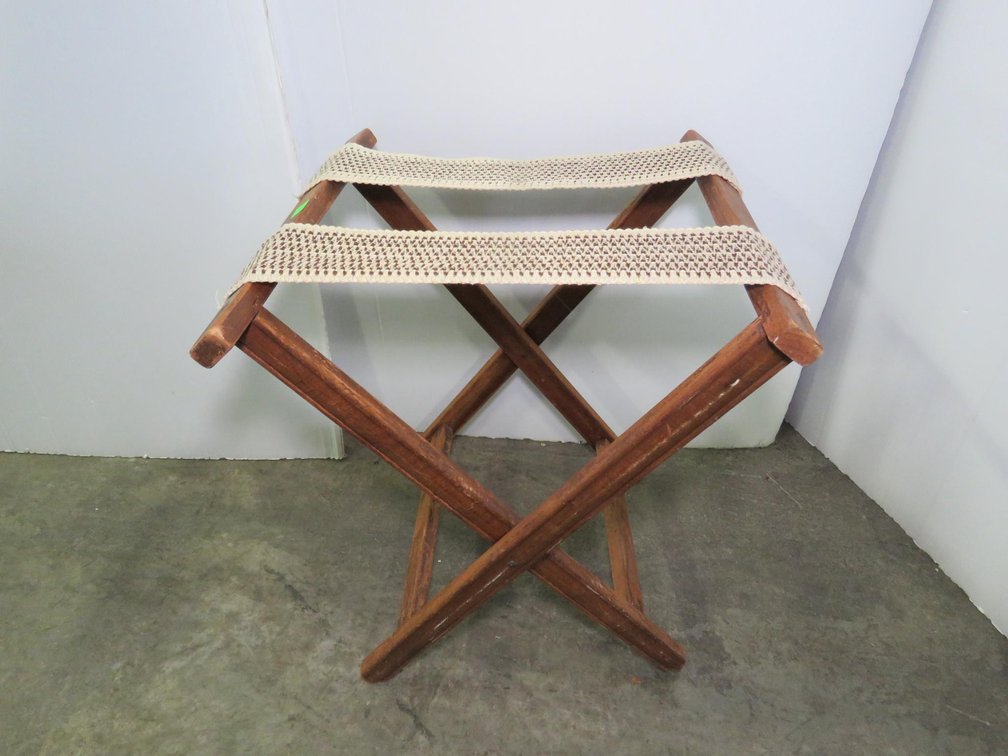 Suitcase Stand