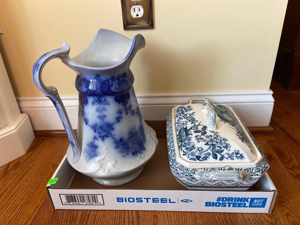 Royal Doulton Flora Stoneware Pitcher, Stoneware Soup Tureen With Ladle