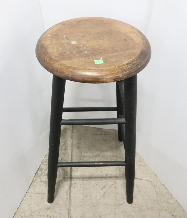 Barstool