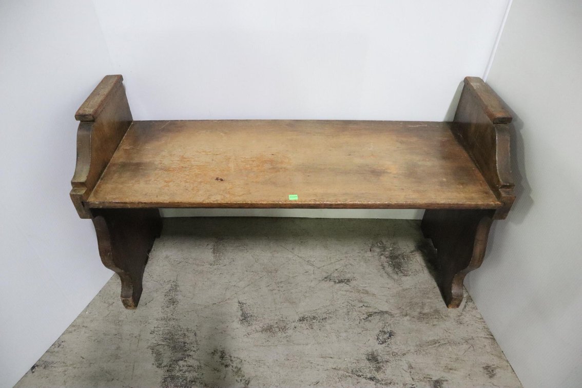 3 1/2 Foot Bench