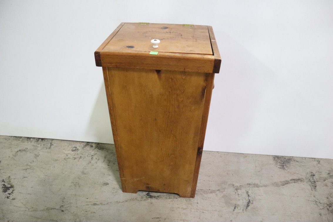 Wood Trash Bin