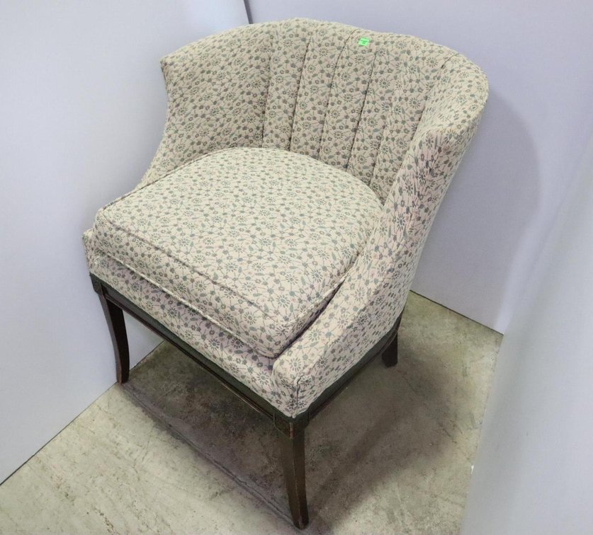Upholstered Sitting Chair