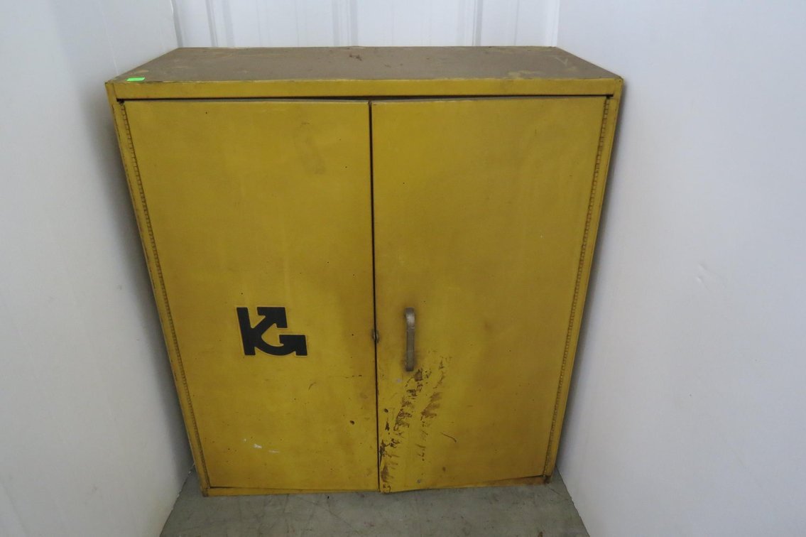 2 Door Metal Cabinet