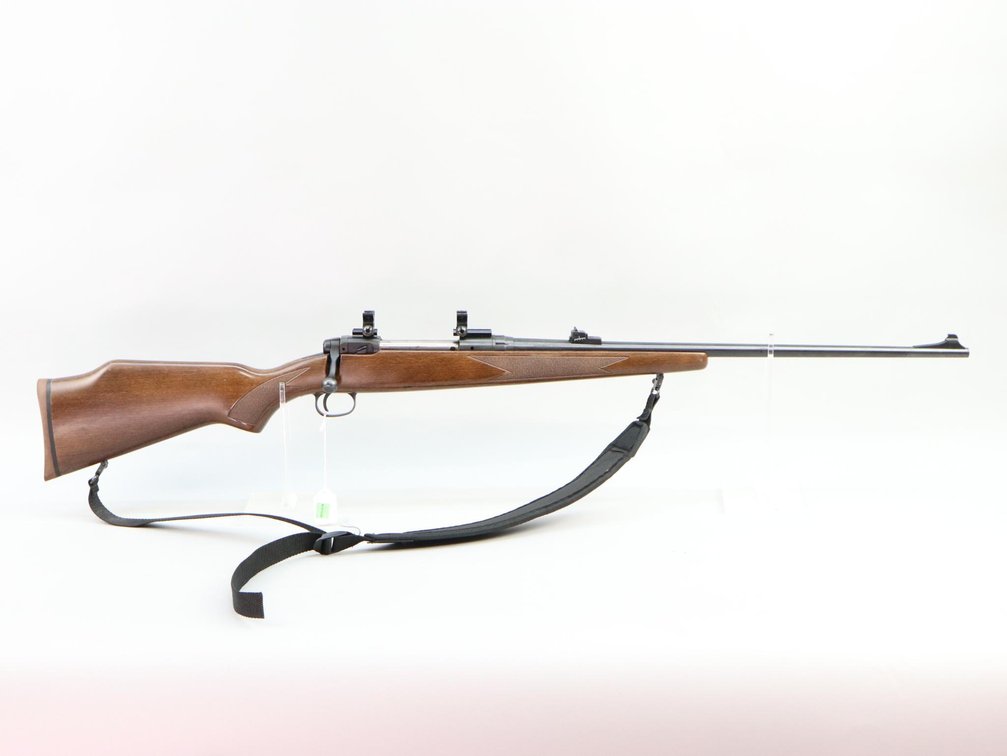 SAVAGE 110 300 WIN MAG