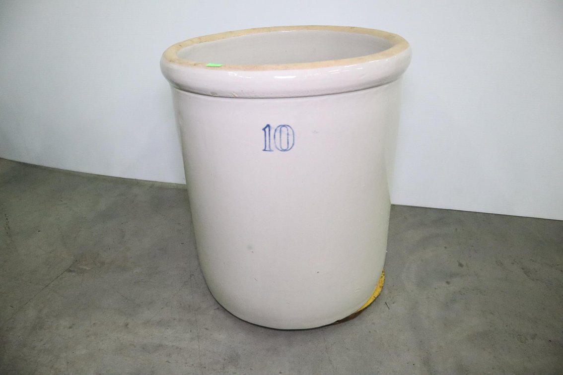 No. 10 Stoneware Crock