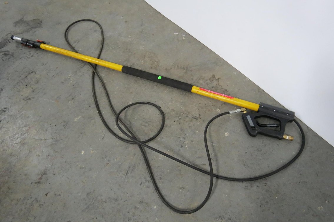 Telescoping Pressure Washer Wand